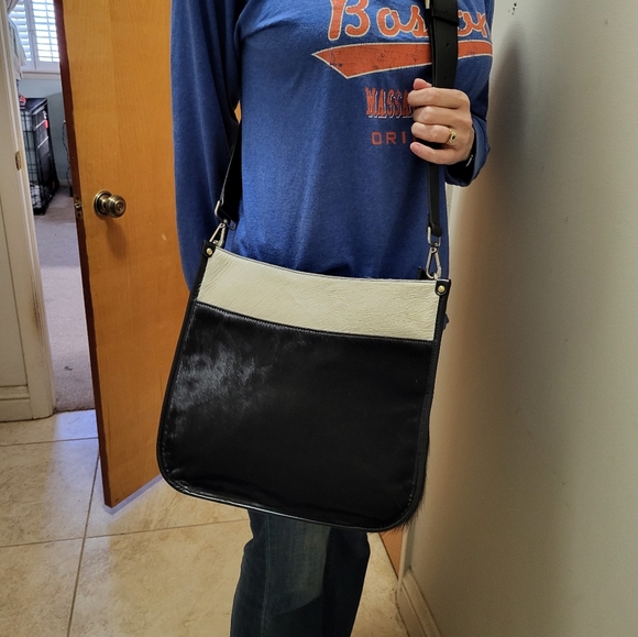 Lenox Cowhide Bag - Picture 9 of 9